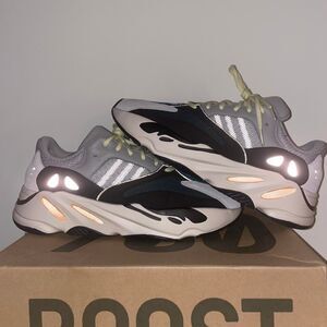 Size 11.5 – Adidas Yeezy Boost 700 Wave Runner